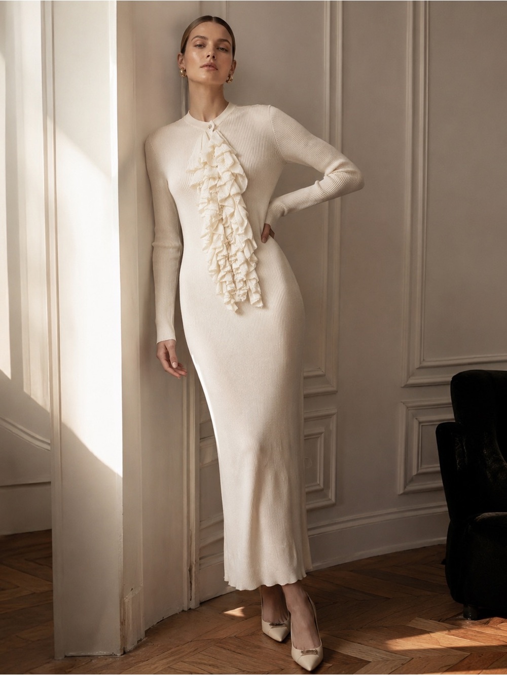 Vintage Cream Textured Long Sleeve Maxi Dress with Ruffle Front, Size 18/20